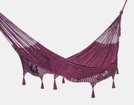 Deluxe King Outdoor Cotton Hammock in Maroon